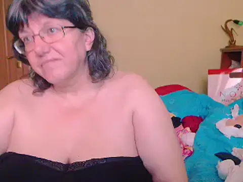 Snapshot of HugeTits chatting on 27, 12, 2024 HugeTits online show from 27, 12, 2024