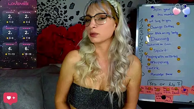 Snapshot of KittyMia chatting on 7, 2, 2025 KittyMia online show from 7, 2, 2025