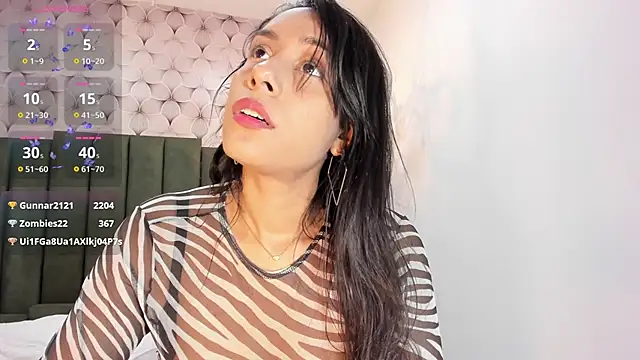 PilarJones  online show from 8, 2, 2025