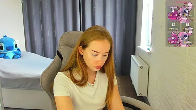 Snapshot of Hot_Mia_ chatting on 15, 6, 2026 Hot Mia online show from 15, 6, 2026