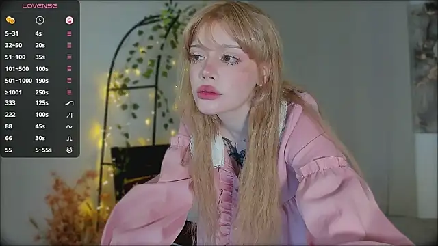 boobsybootie online show from 9, 4, 2026