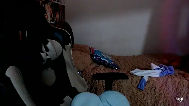 Snapshot of JINX_26 chatting on 8, 3, 2025 JINX 26 online show from 8, 3, 2025