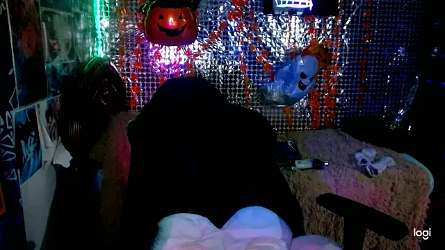 Snapshot of JINX_26 chatting on 31, 10, 2025 JINX 26 online show from 31, 10, 2025