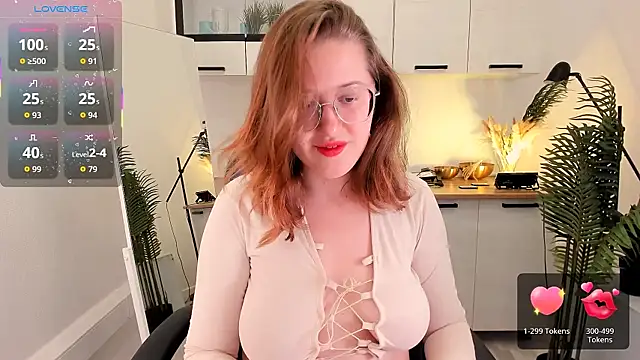 Snapshot of Charmy_Gracy chatting on 1, 4, 2026 Charmy Gracy online show from 1, 4, 2026