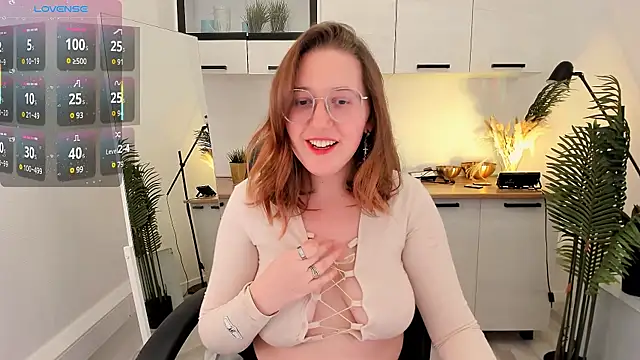 Snapshot of Charmy_Gracy chatting on 1, 4, 2026 Charmy Gracy online show from 1, 4, 2026