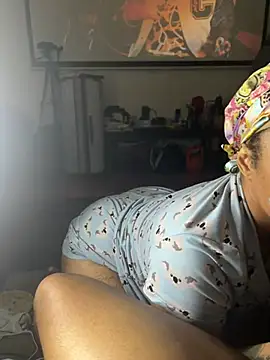 Snapshot of Daddylongbeard chatting on 27, 2, 2025 Daddylongbeard online show from 27, 2, 2025