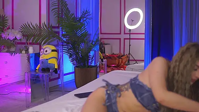 AshleySinn online show from 24, 1, 2025