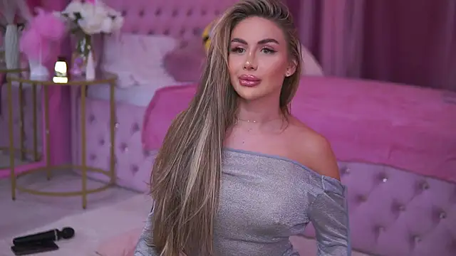 AshleySinn online show from 19, 3, 2025