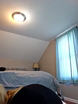 AmethystFoxx online show from 13, 3, 2025