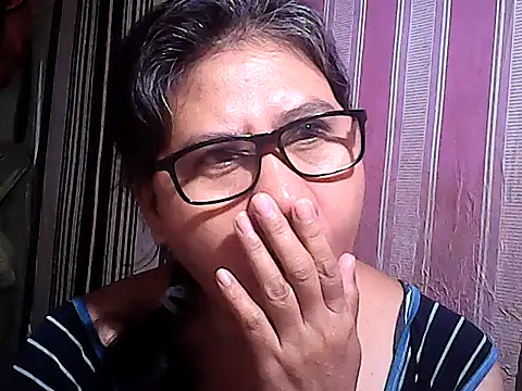 sweetsosie18 online show from 27, 11, 2025