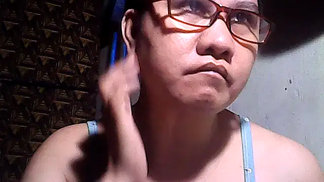 Snapshot of sweetsosie18 chatting on 18, 4, 2026 sweetsosie18 online show from 18, 4, 2026
