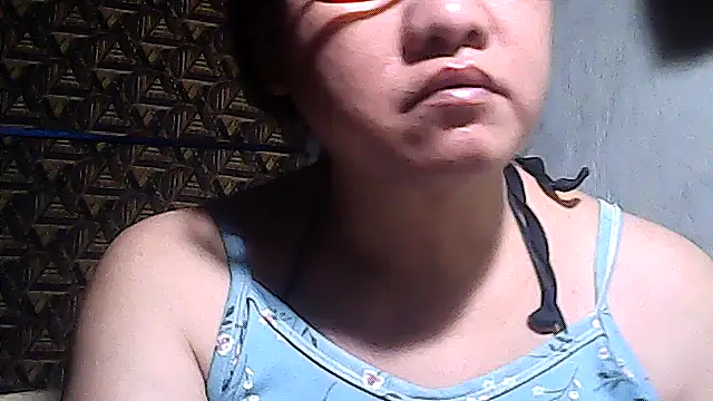 Snapshot of sweetsosie18 chatting on 19, 4, 2026 sweetsosie18 online show from 19, 4, 2026