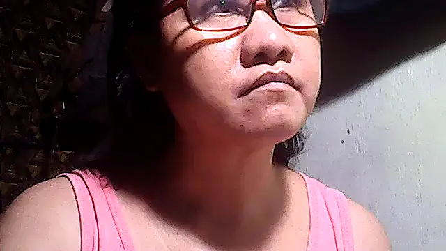 Snapshot of sweetsosie18 chatting on 23, 4, 2026 sweetsosie18 online show from 23, 4, 2026