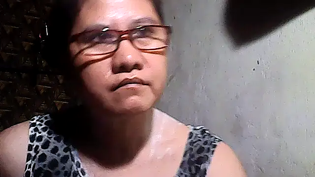 Snapshot of sweetsosie18 chatting on 27, 4, 2026 sweetsosie18 online show from 27, 4, 2026