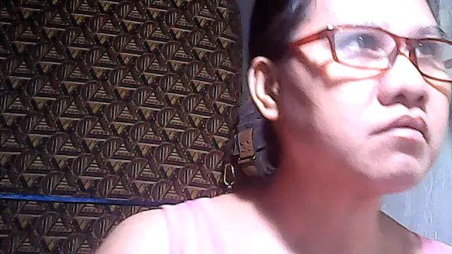 Snapshot of sweetsosie18 chatting on 30, 4, 2026 sweetsosie18 online show from 30, 4, 2026