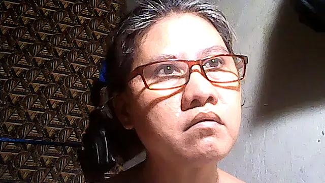 Snapshot of sweetsosie18 chatting on 29, 5, 2026 sweetsosie18 online show from 29, 5, 2026