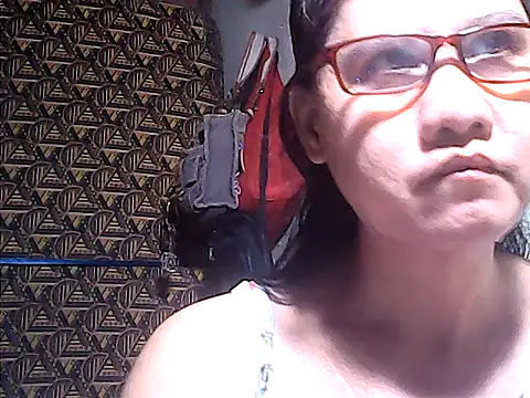 Snapshot of sweetsosie18 chatting on 8, 6, 2026 sweetsosie18 online show from 8, 6, 2026