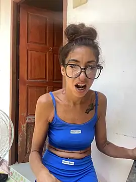 amanilouve online show from 16, 3, 2025