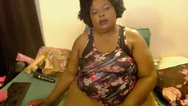 MatureBootyBabe4Uxx online show from 20, 12, 2025