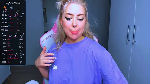 MonaLauu online show from 9, 12, 2024