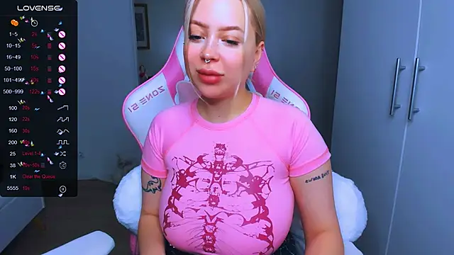 MonaLauu online show from 20, 12, 2024