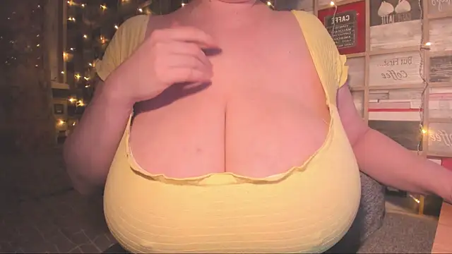 Snapshot of VickyBoobs chatting on 29, 1, 2025 VickyBoobs online show from 29, 1, 2025