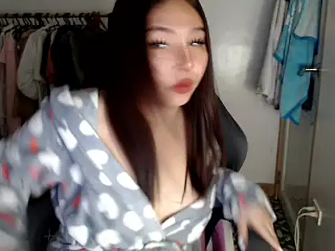 urqueendominant online show from 26, 2, 2025