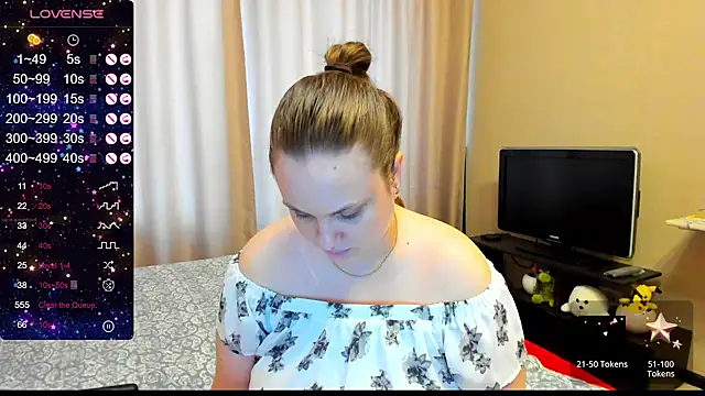 AlanaBrox online show from 5, 3, 2025