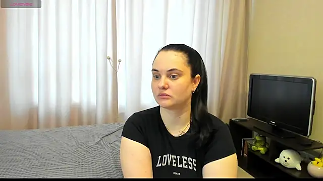 Snapshot of AlanaBrox chatting on 24, 5, 2026 AlanaBrox online show from 24, 5, 2026