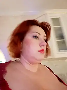 Snapshot of mom4you chatting on 28, 4, 2026 mom4you online show from 28, 4, 2026