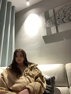 DoriDeluxe66 online show from 22, 2, 2025