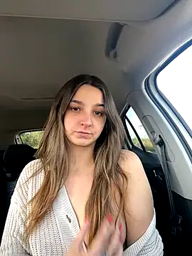 DoriDeluxe66 online show from 13, 11, 2025