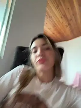 Snapshot of Sarita-candy chatting on 3, 4, 2026 Sarita-candy online show from 3, 4, 2026