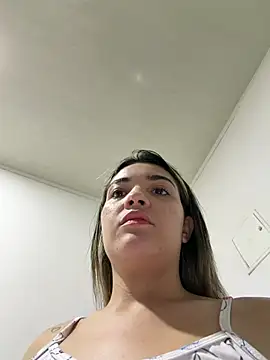 Snapshot of Sarita-candy chatting on 13, 4, 2026 Sarita-candy online show from 13, 4, 2026