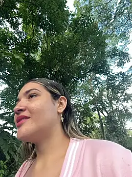 Snapshot of Sarita-candy chatting on 7, 7, 2026 Sarita-candy online show from 7, 7, 2026