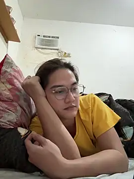 MarieLoveGlamorous online show from 15, 3, 2026