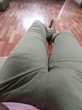 Snapshot of Stripkomal chatting on 15, 3, 2025 Stripkomal online show from 15, 3, 2025