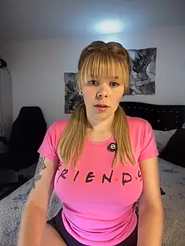 carolina16love online show from 22, 11, 2025