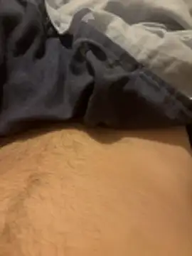 Snapshot of HunterBaby chatting on 2, 11, 2025 HunterBaby online show from 2, 11, 2025