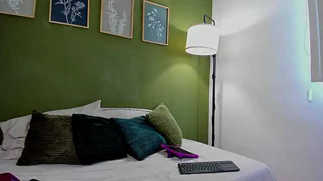 karlye 5 online show from 16, 2, 2026