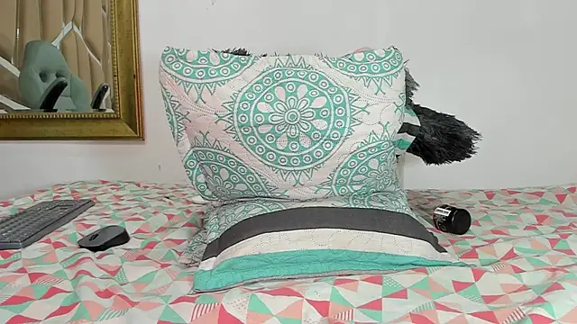 naia blessed online show from 1, 2, 2025