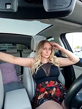 Bondgirl 013 online show from 29, 10, 2025