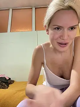 Keylili online show from 1, 3, 2025