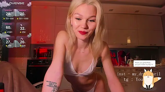 Snapshot of MyApril chatting on 1, 3, 2025 MyApril online show from 1, 3, 2025