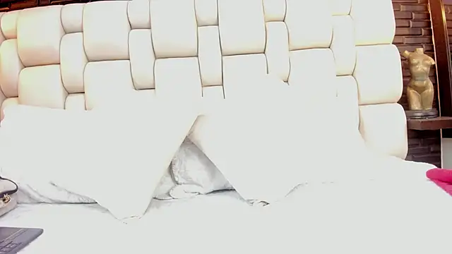 Salo Heaven online show from 25, 10, 2025