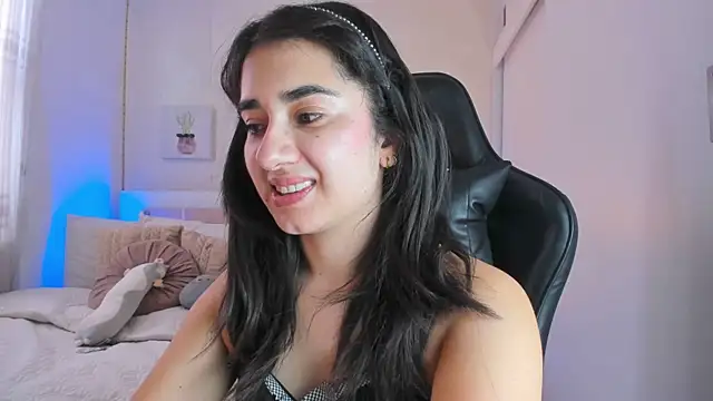 annadu011 online show from 31, 1, 2025