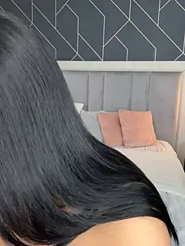 EmyLaveau online show from 22, 3, 2025