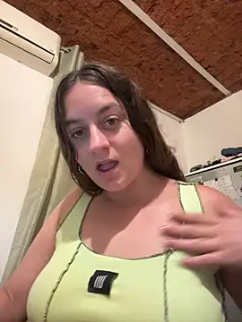 Snapshot of indierotic chatting on 25, 2, 2026 indierotic online show from 25, 2, 2026