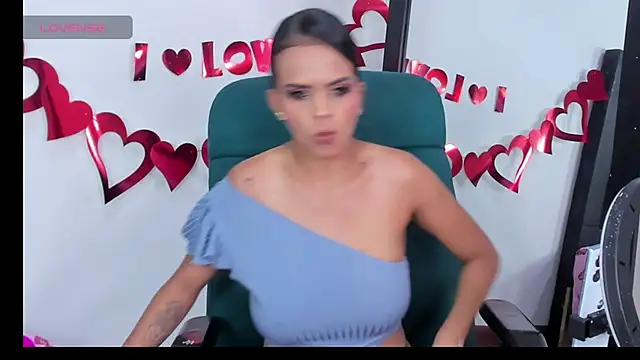 MaiaPetitte  online show from 16, 2, 2026