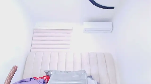  ebony-queen  online show from 9, 2, 2026